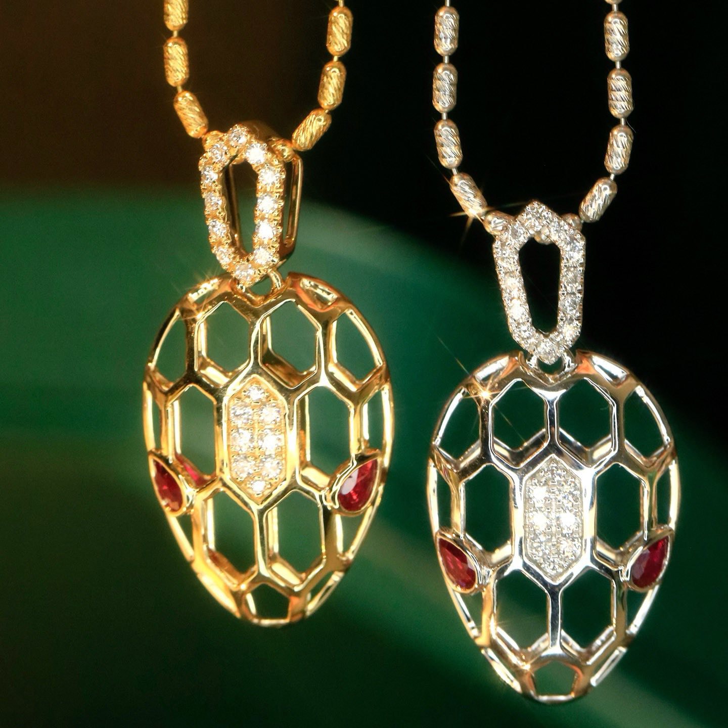 18K天然鑽石-精品靈蛇耳環/墜飾 - 第9張圖 18K天然鑽石-精品靈蛇耳環/墜飾