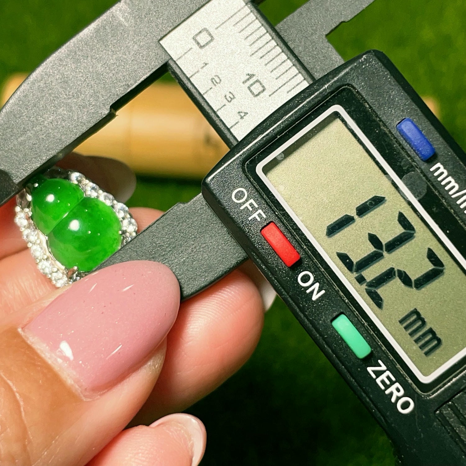 天然翡翠-A貨翡翠葫蘆超澎墜飾