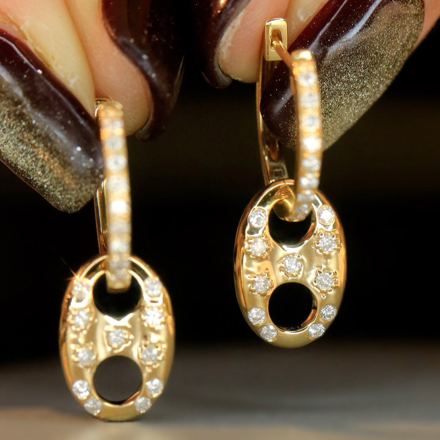 18K天然鑽石-精緻時髦兩戴耳環