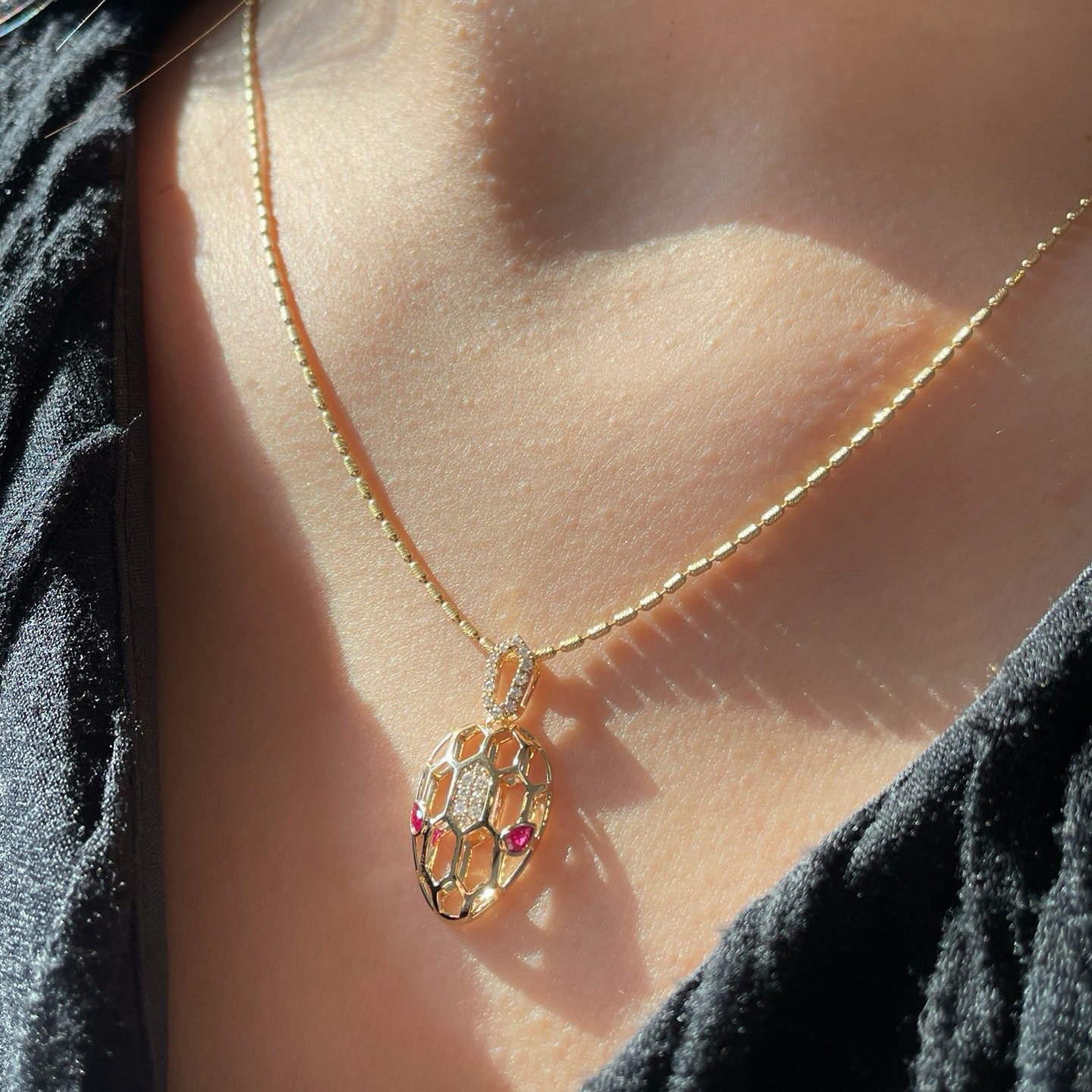 18K天然鑽石-精品靈蛇耳環/墜飾 - 第11張圖 18K天然鑽石-精品靈蛇耳環/墜飾