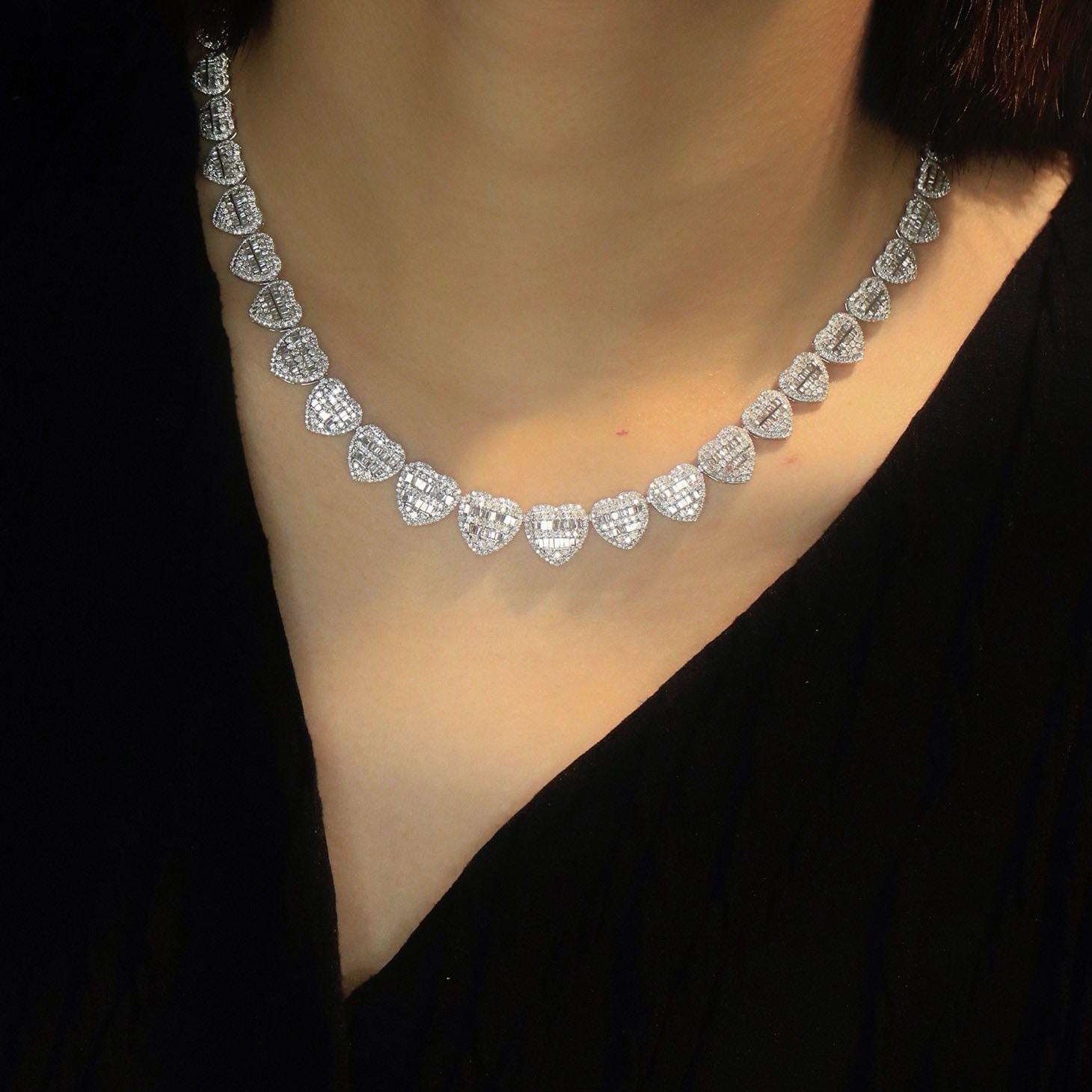 18K天然鑽石-豪華愛心項鍊