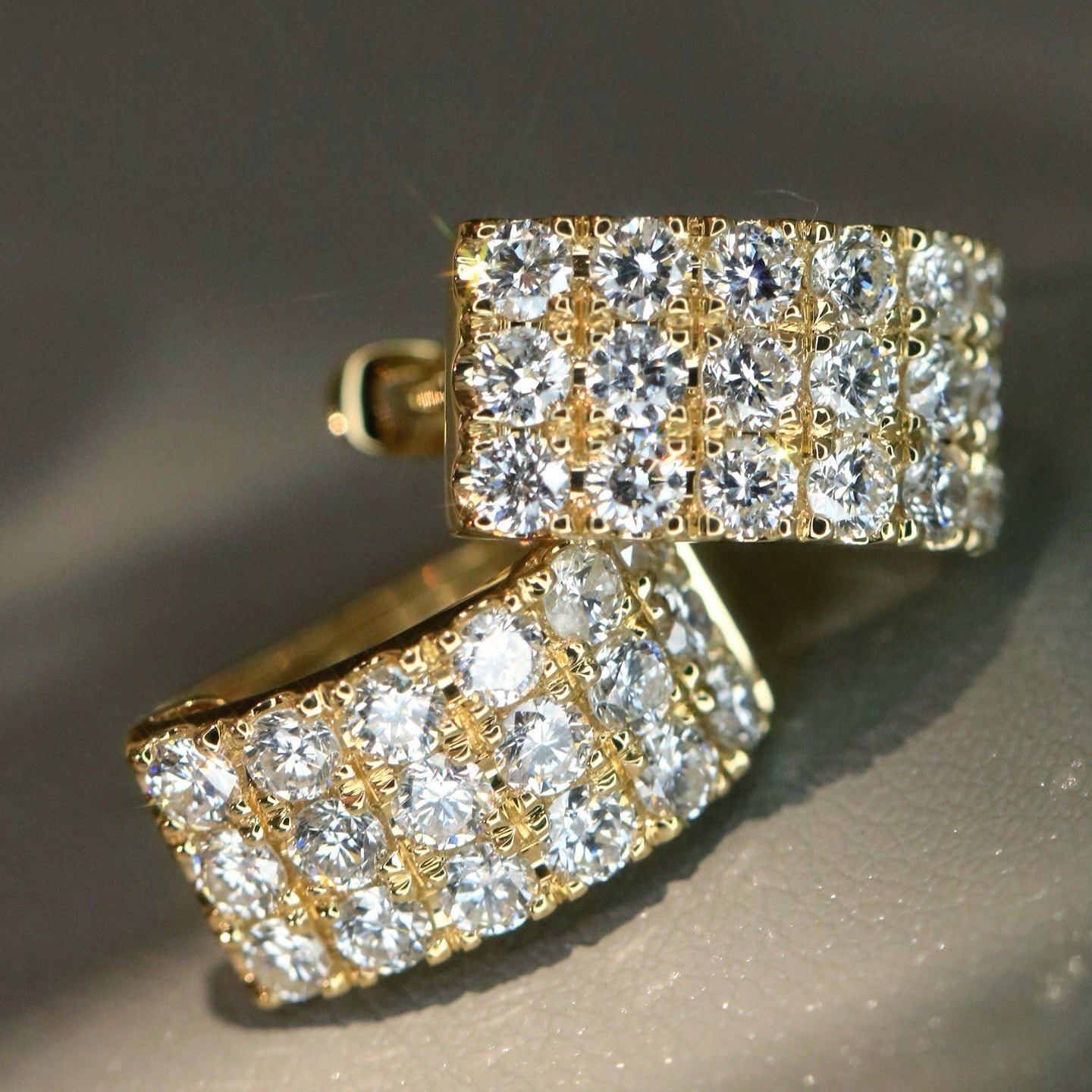 18K天然鑽石-千金貴族氣質耳環