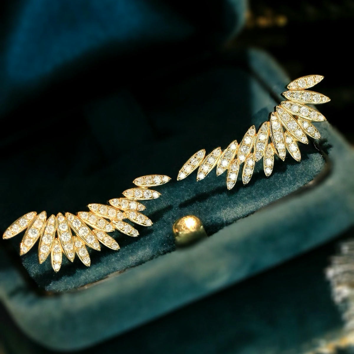 18K天然鑽石-天使翅膀豪華耳環