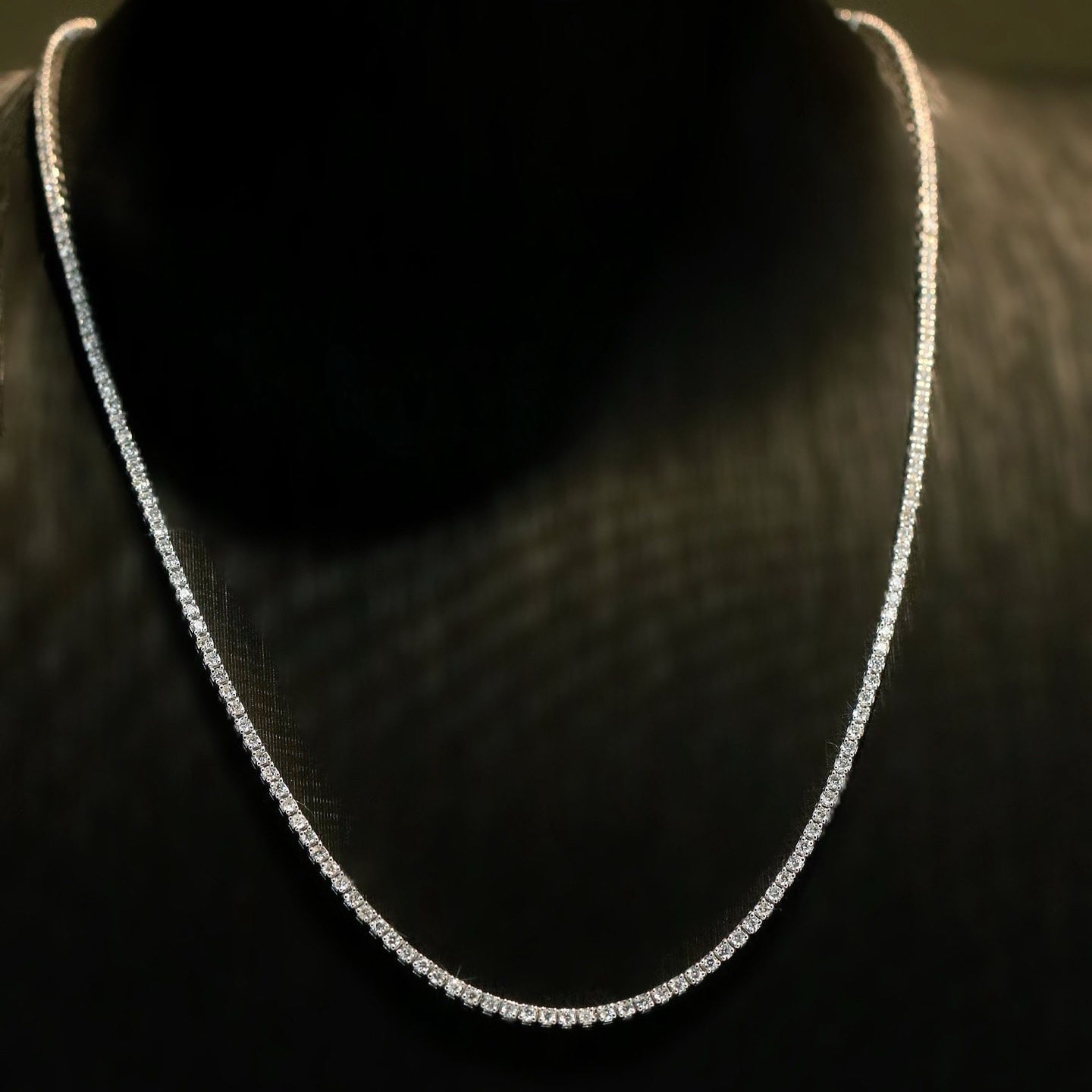 18K天然鑽石-3克拉滿鑽四爪項鍊