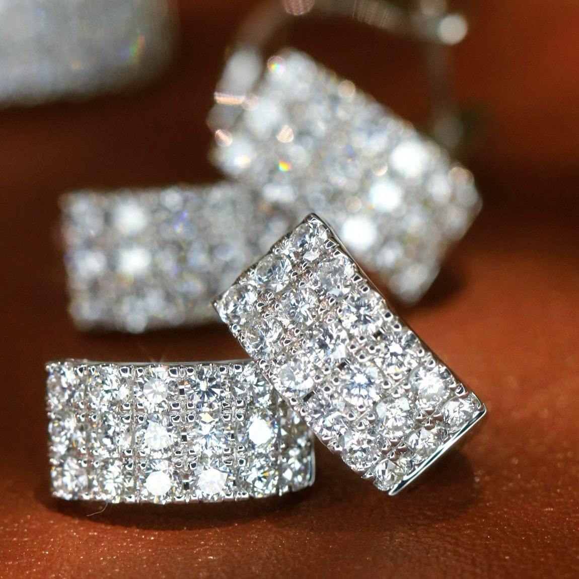 18K天然鑽石-千金貴族氣質耳環