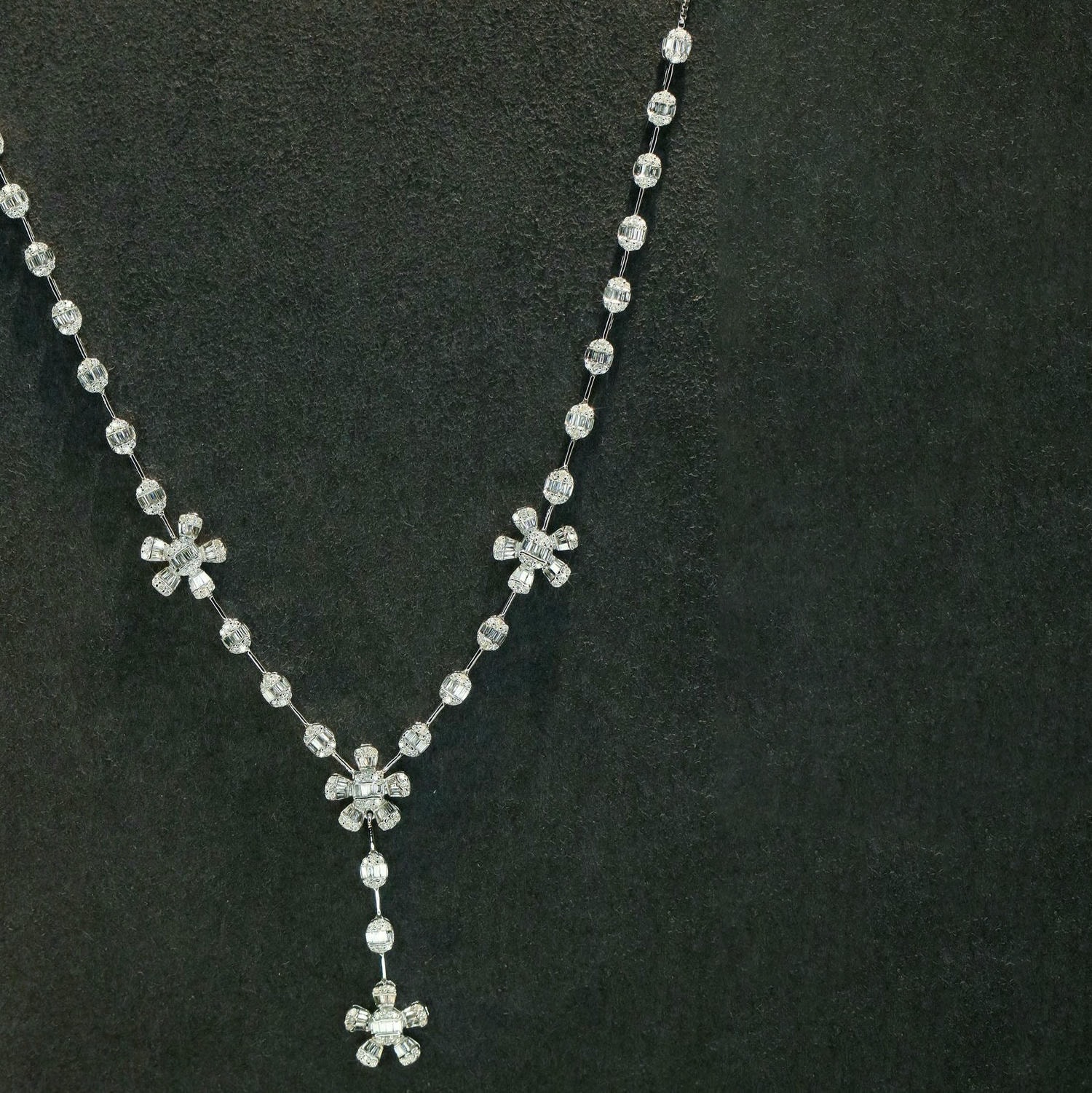 18K天然鑽石-豪華花朵項鍊