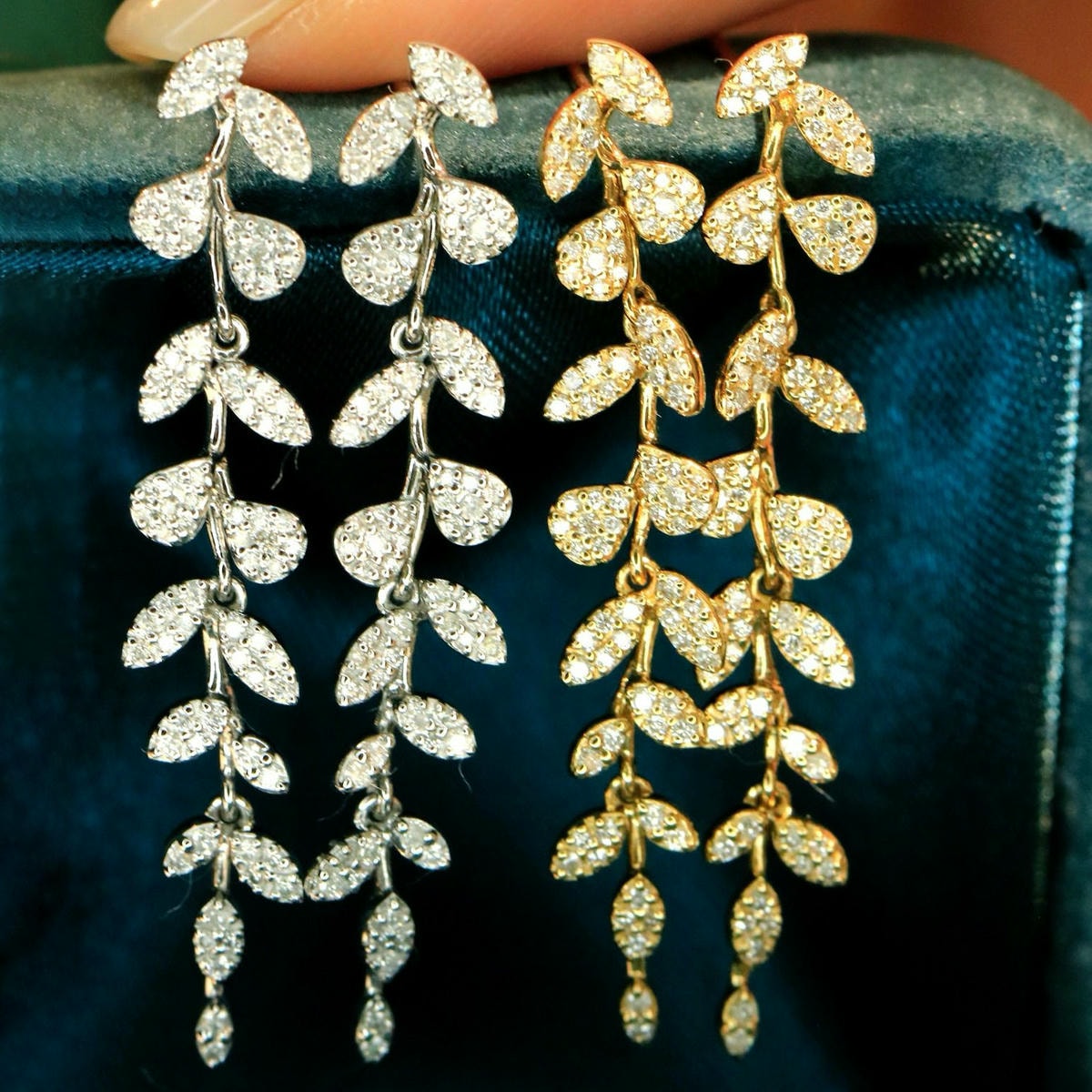 18K天然鑽石-藤蔓垂墜耳環