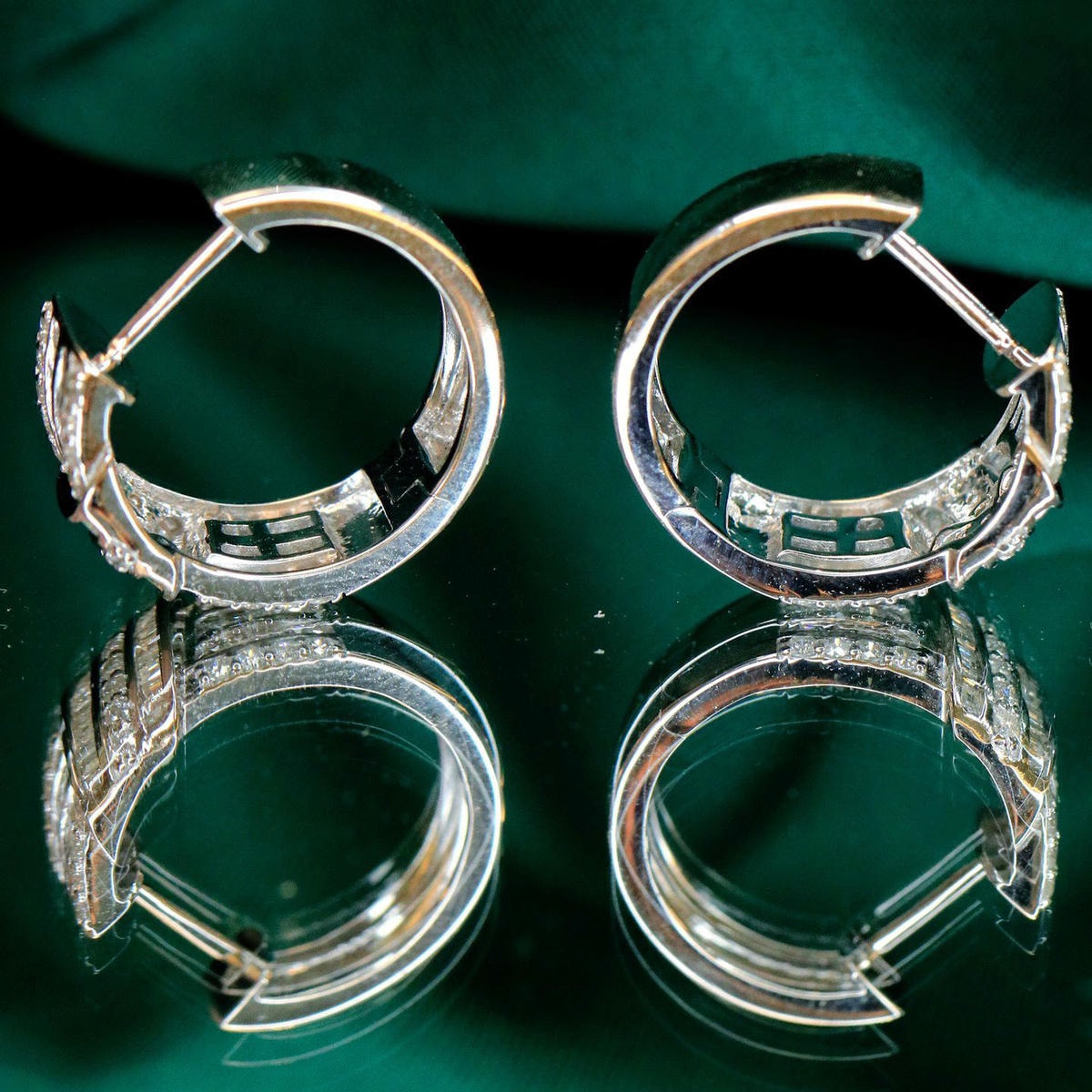 18K天然鑽石-藝術環繞耳環 - 第6張圖 18K天然鑽石-藝術環繞耳環