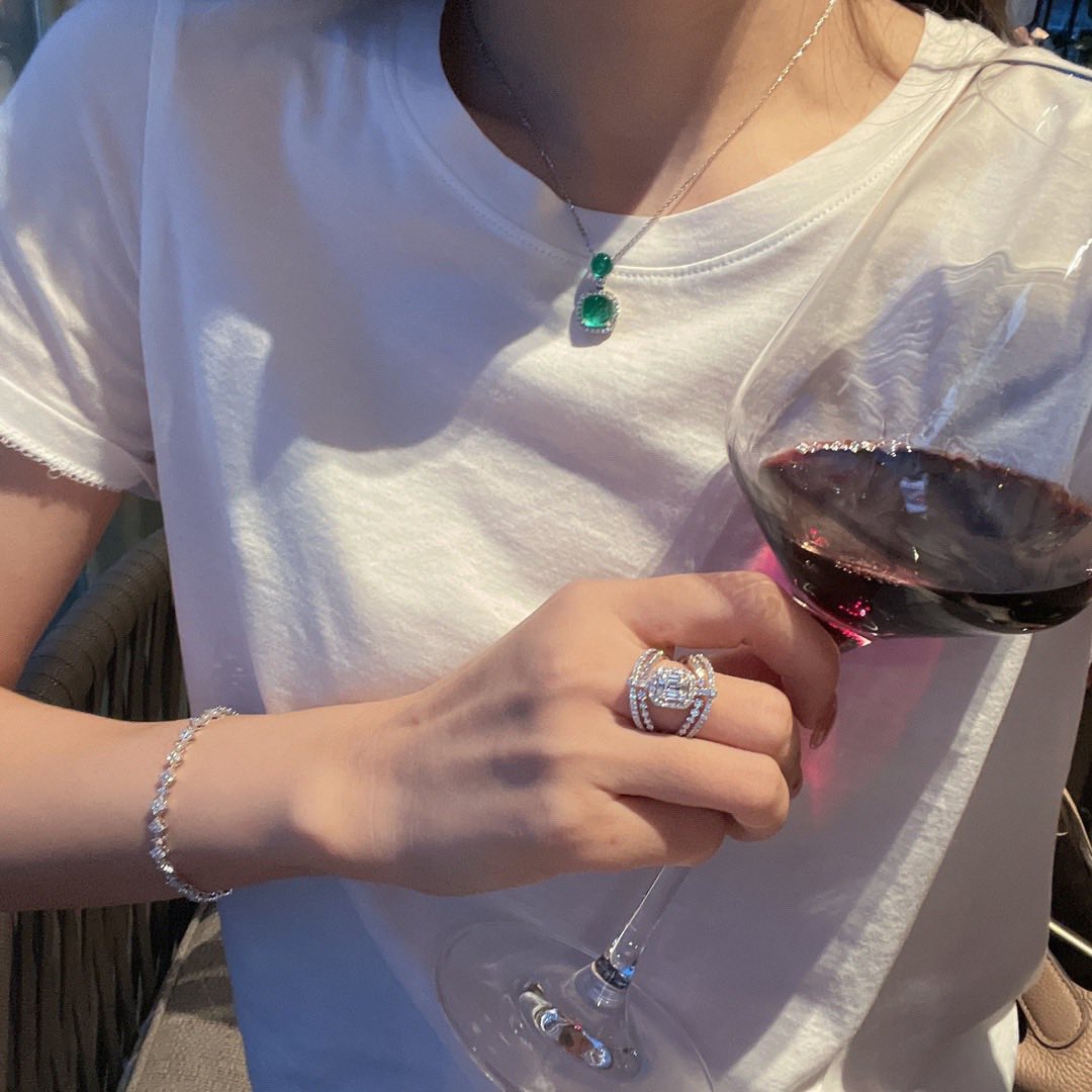 18K天然鑽石-細緻皇族風戒指