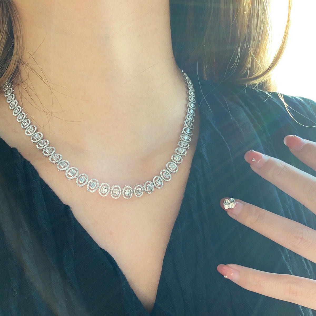 18K天然鑽石-橢圓造型半圈項鍊