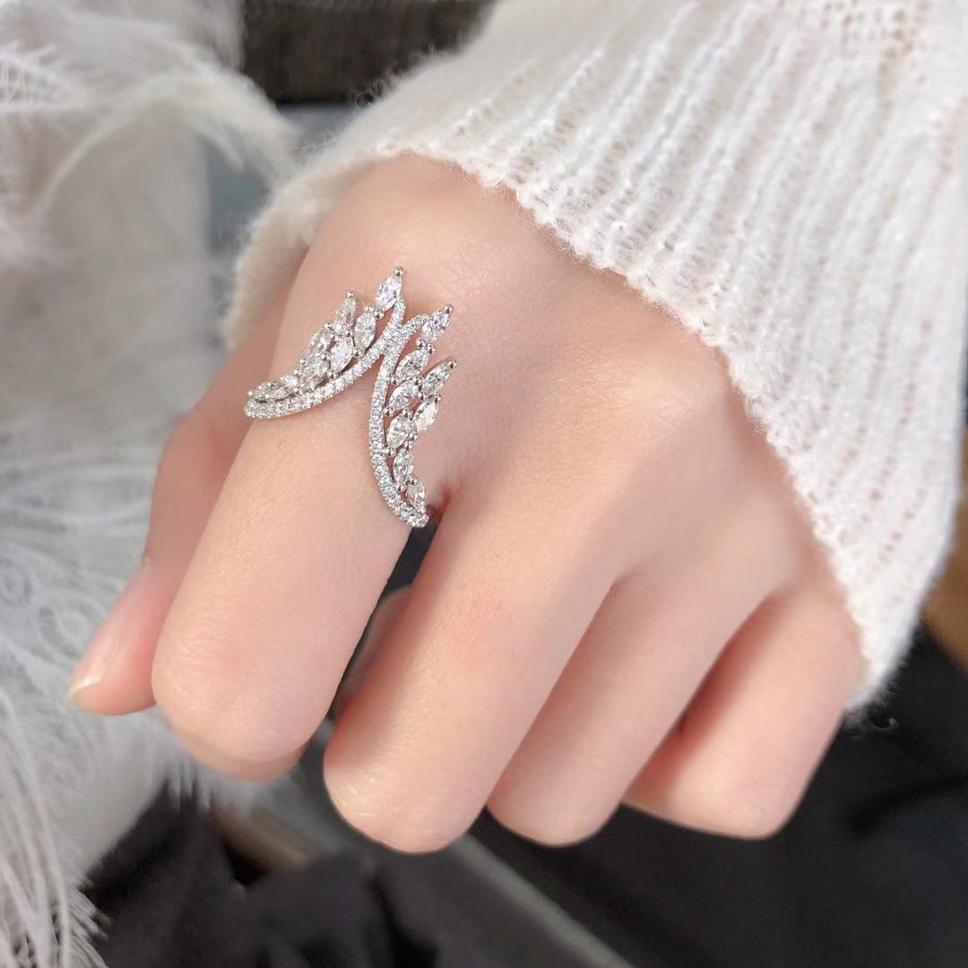 18K天然鑽石-馬眼火焰戒指