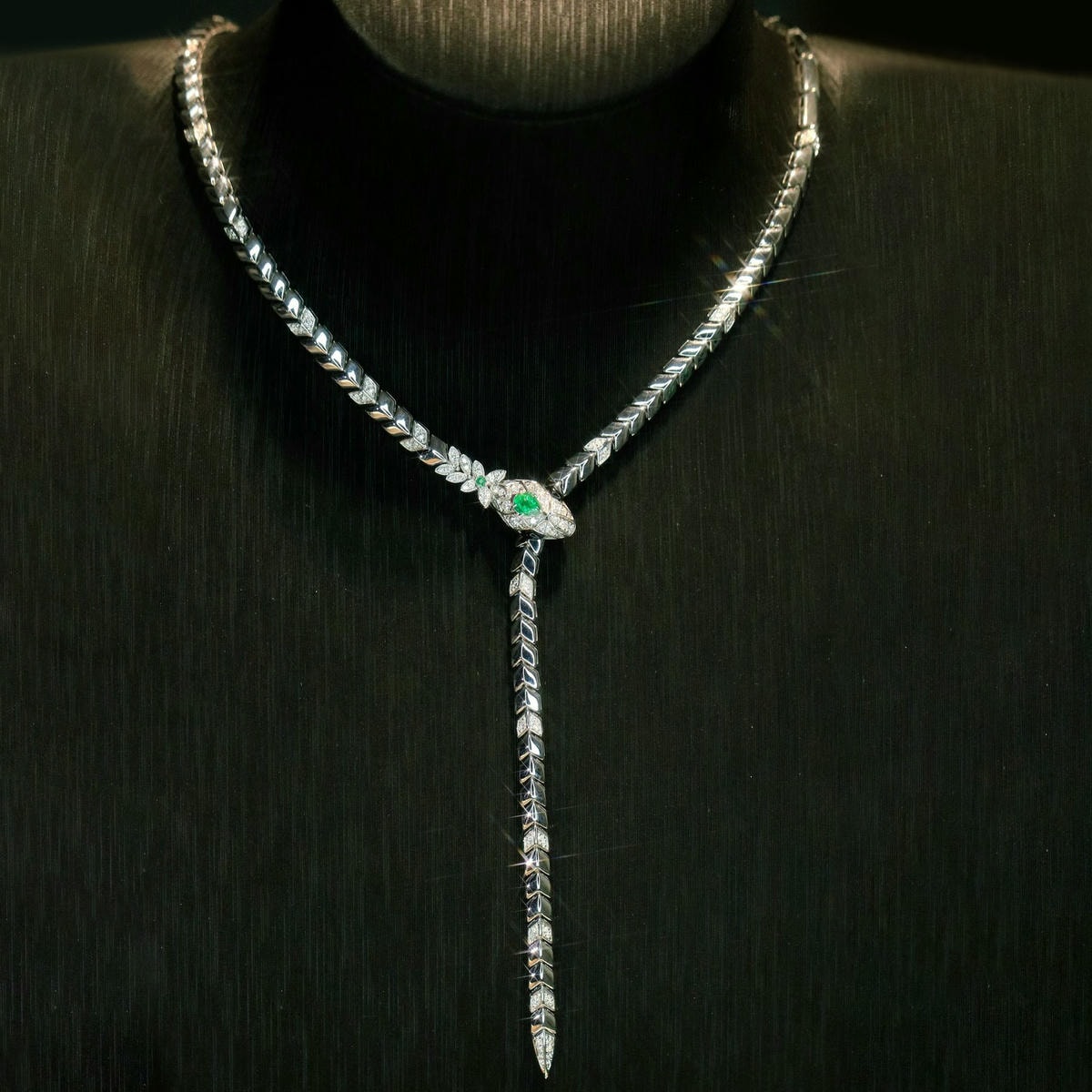 18K天然鑽石-時髦靈蛇項鍊