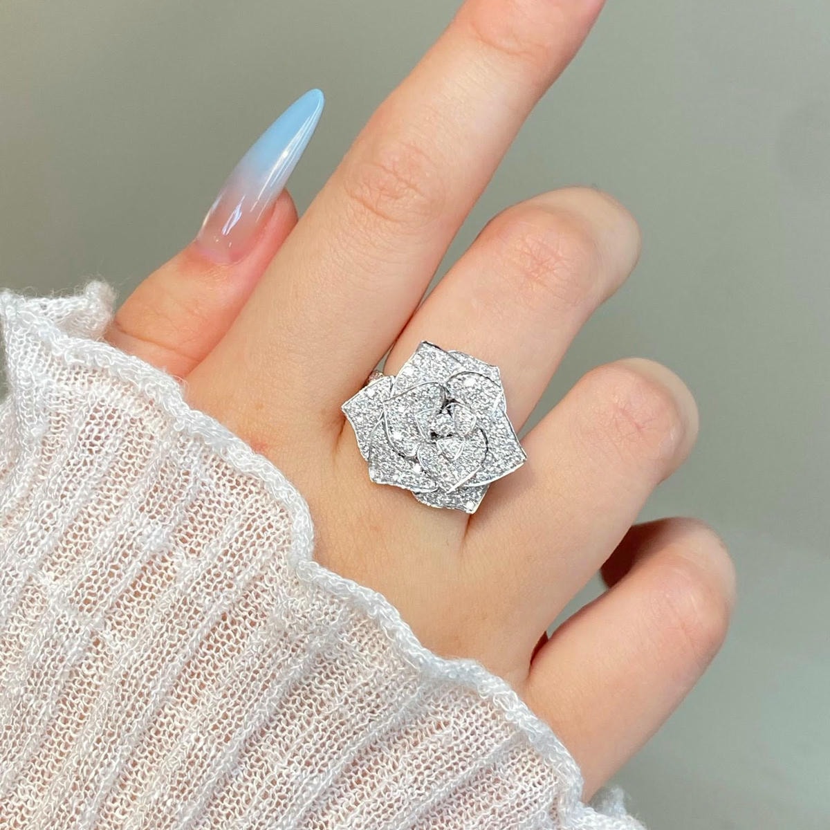 PT950天然鑽石-伯爵花戒指