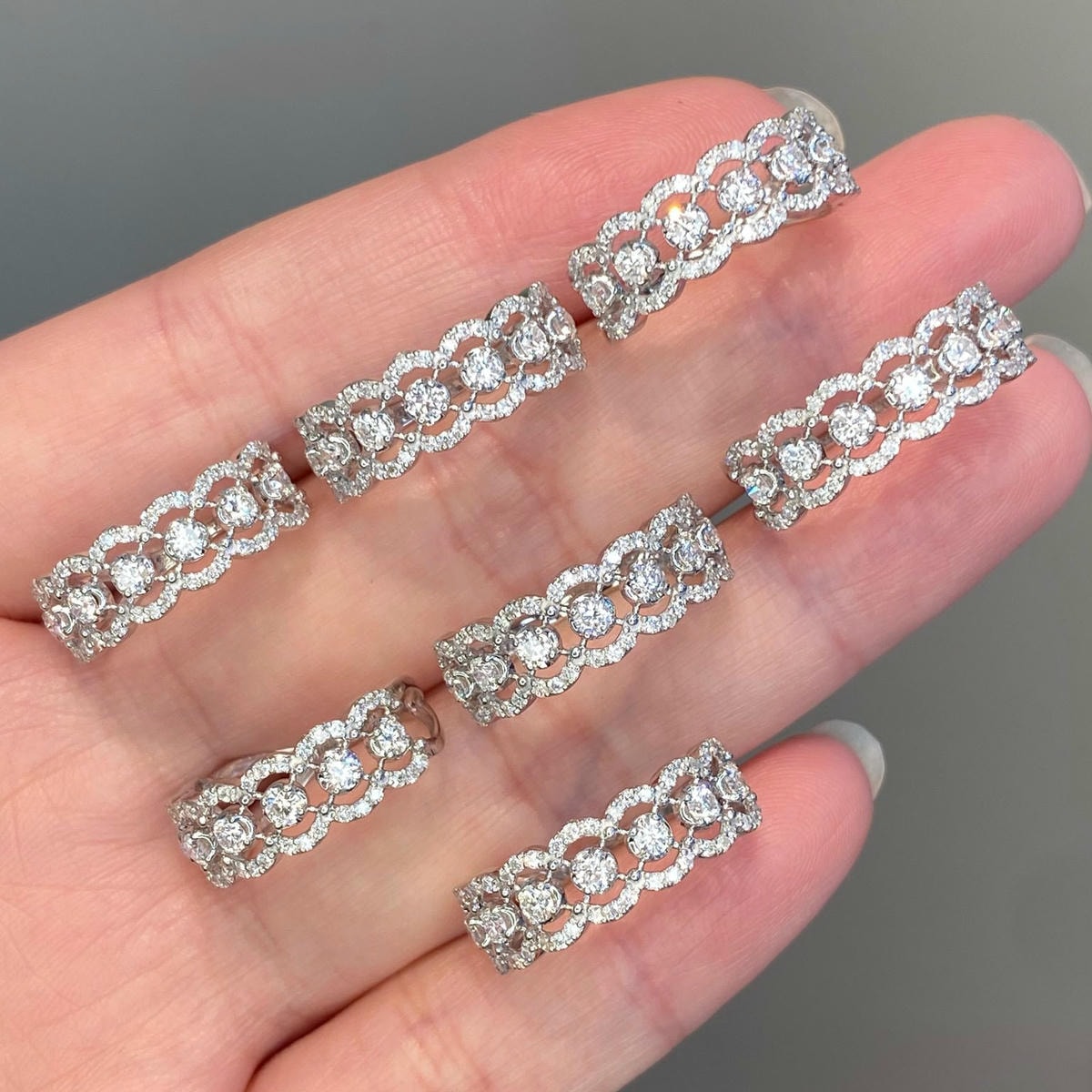 18K天然鑽石-優雅蕾絲戒指