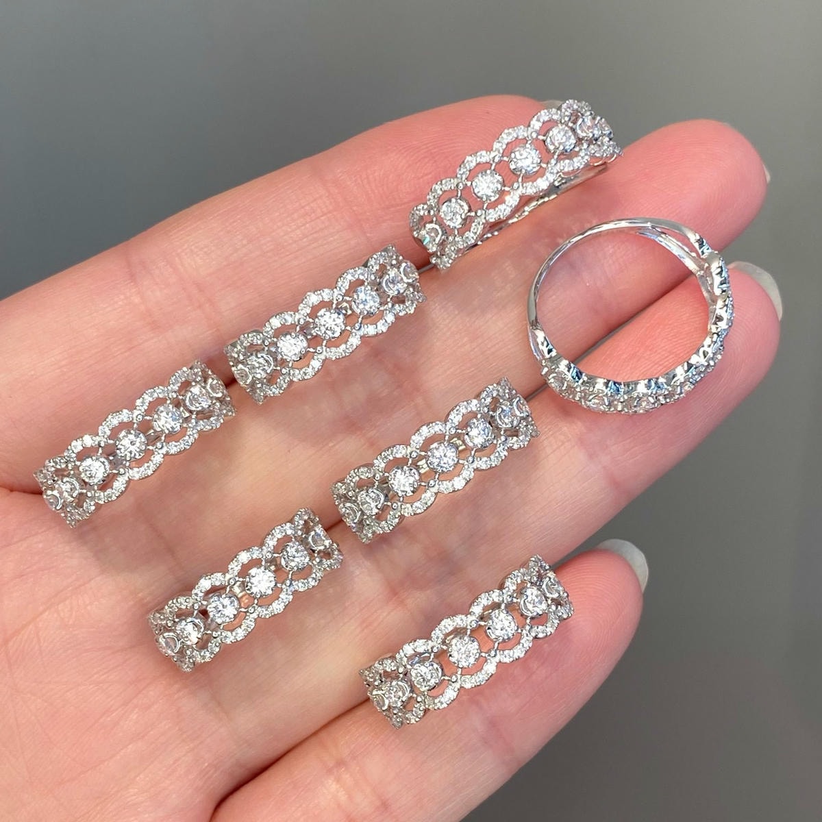 18K天然鑽石-優雅蕾絲戒指