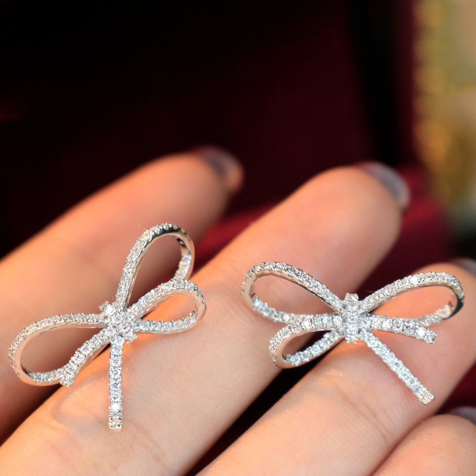 18K天然鑽石-超顯眼蝴蝶結耳環 - 第2張圖 18K天然鑽石-超顯眼蝴蝶結耳環