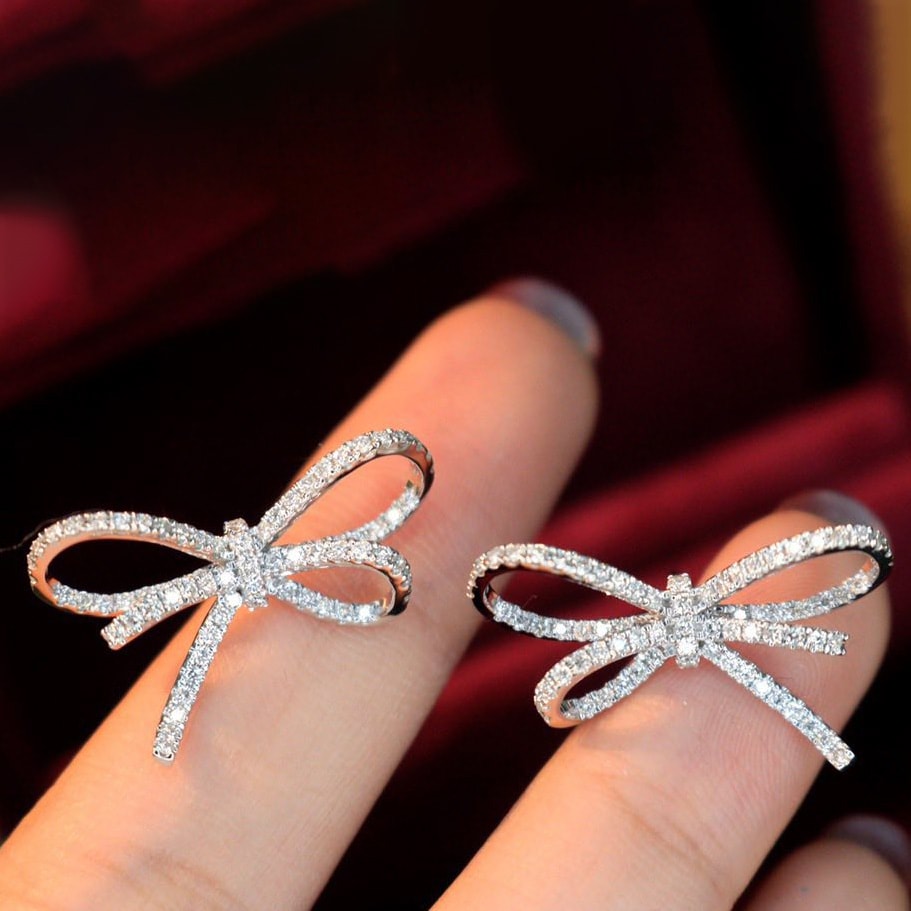 18K天然鑽石-超顯眼蝴蝶結耳環 - 第3張圖 18K天然鑽石-超顯眼蝴蝶結耳環