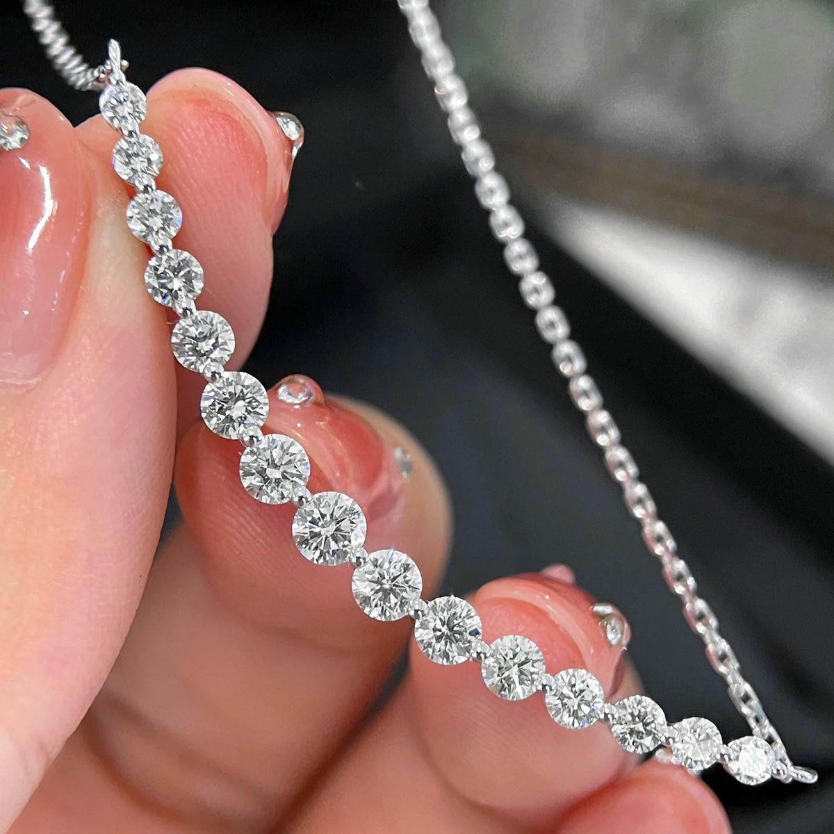 18K天然鑽石-細緻微笑項鍊