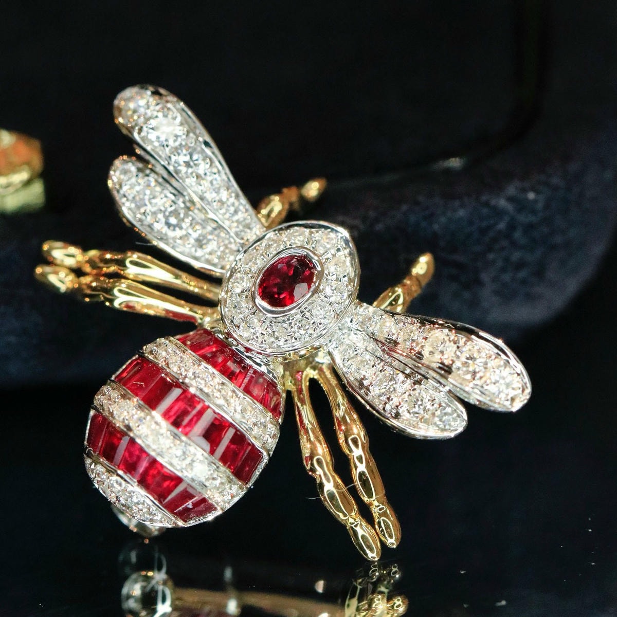 18K天然紅寶石/祖母綠-蜜蜂胸墜兩用款 - 第2張圖 18K天然紅寶石/祖母綠-蜜蜂胸墜兩用款