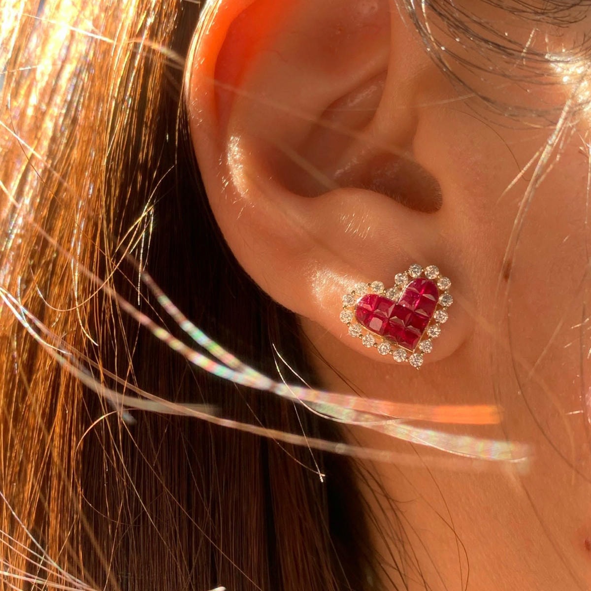 18K天然紅寶石-甜美愛心耳環