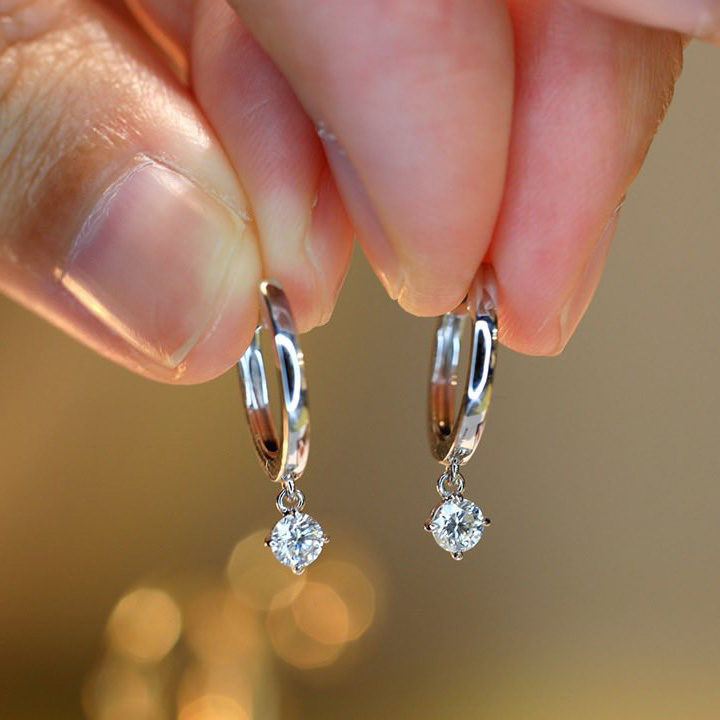 18K天然鑽石-留住流星耳環