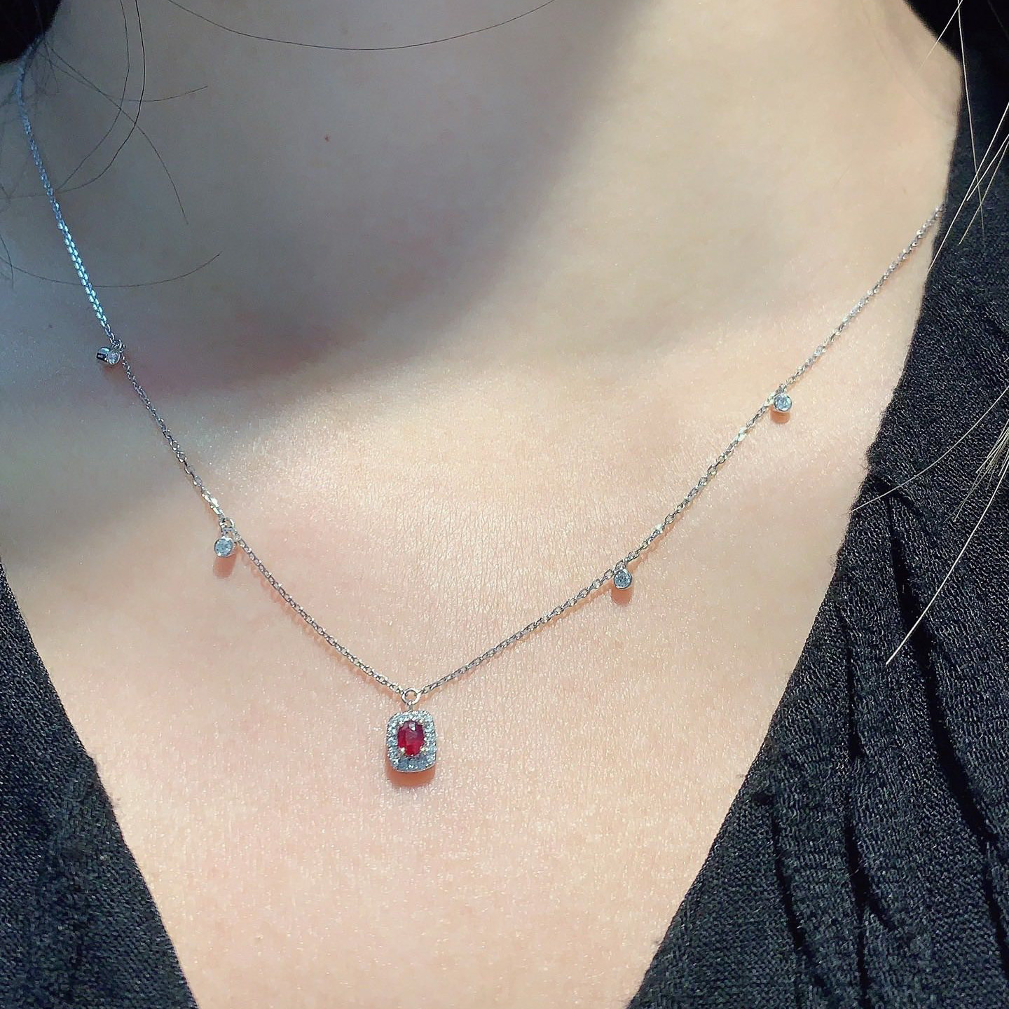 首頁 - 第14張圖 18K天然紅寶石-漫天星光項鍊