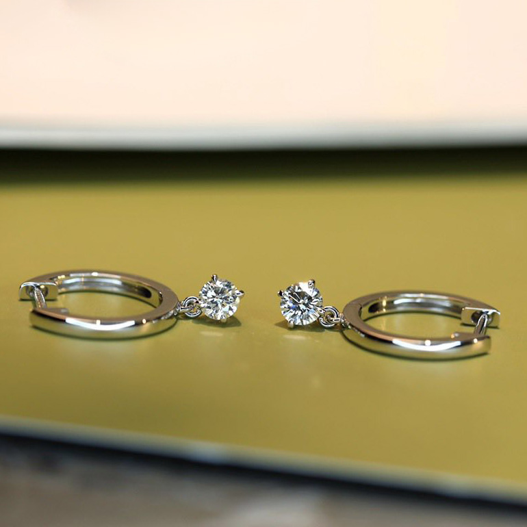 18K天然鑽石-留住流星耳環