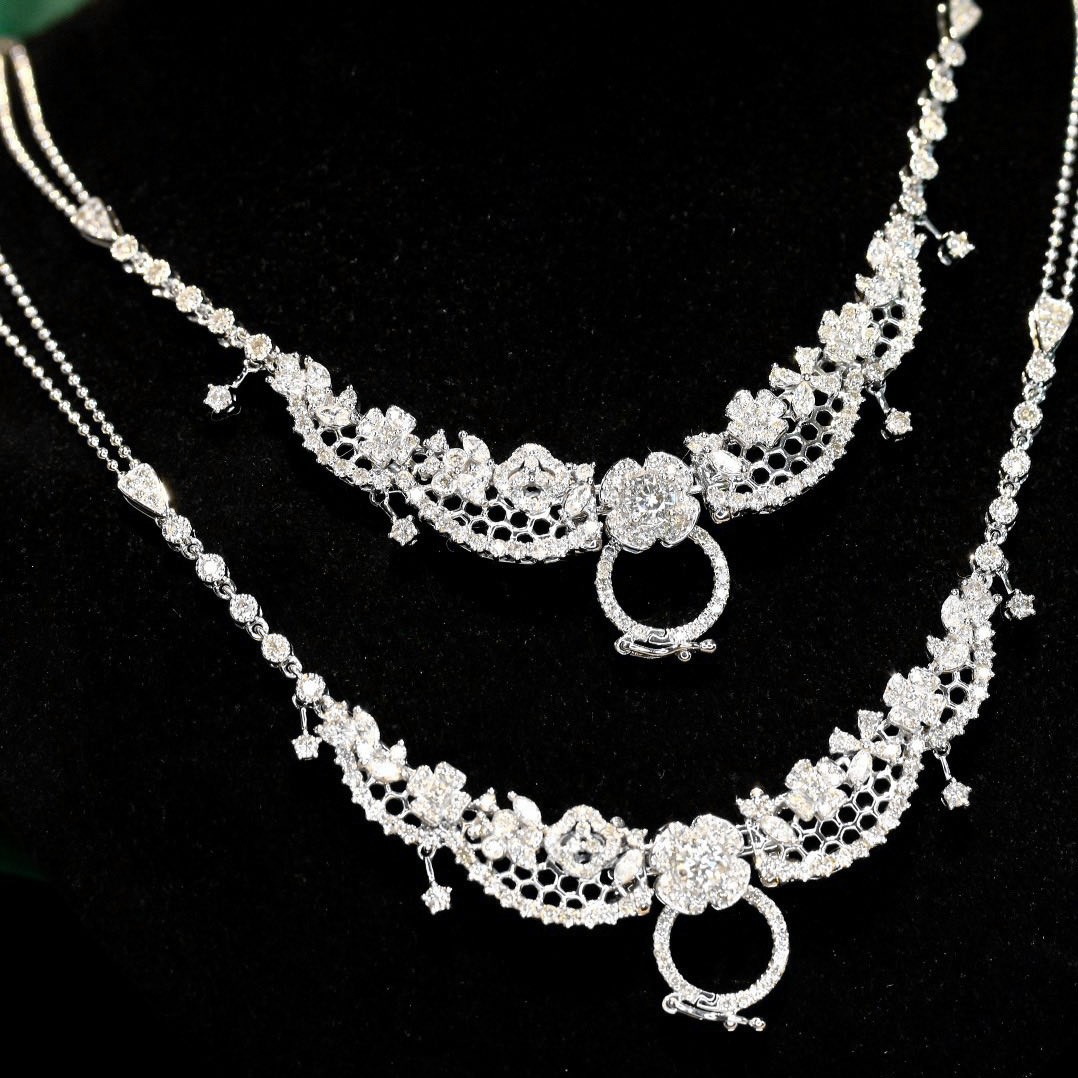 18K天然鑽石-花漾萬能扣項鍊