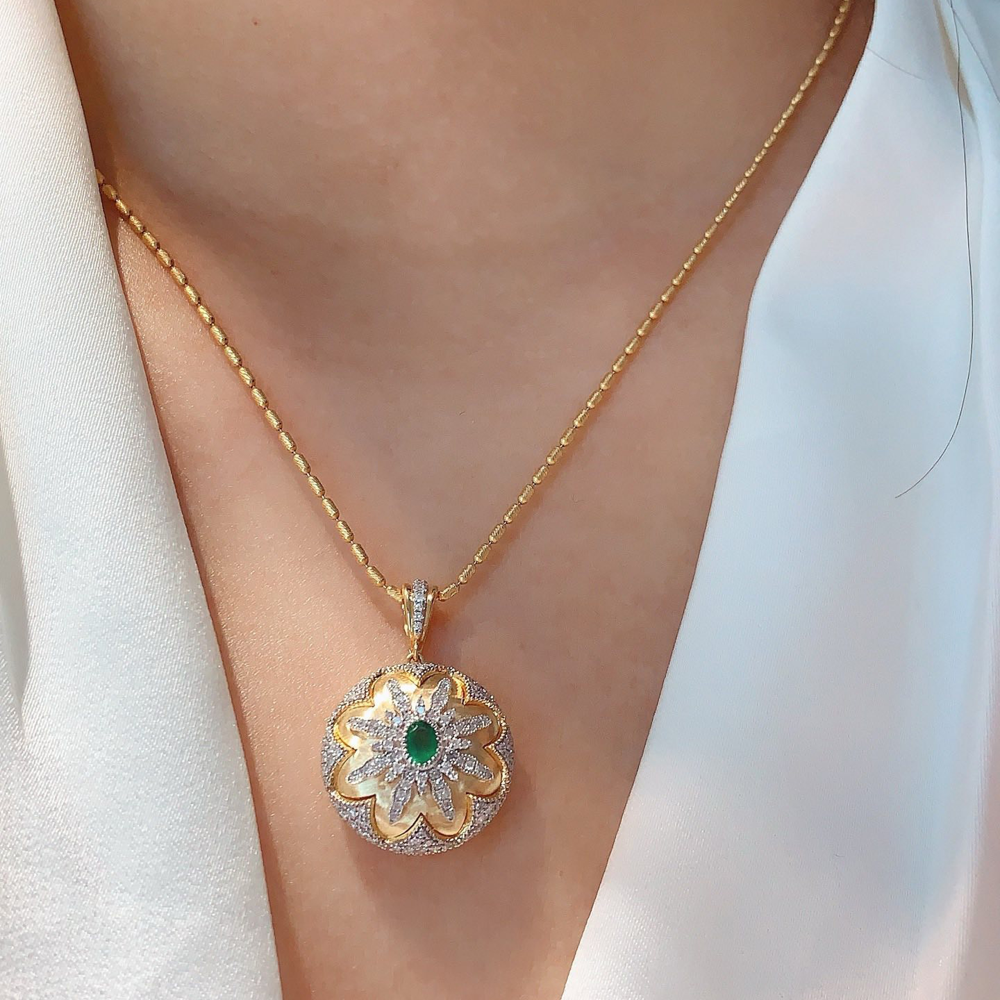 18K天然祖母綠-復古拉絲墜飾 - 第8張圖 18K天然祖母綠-復古拉絲墜飾